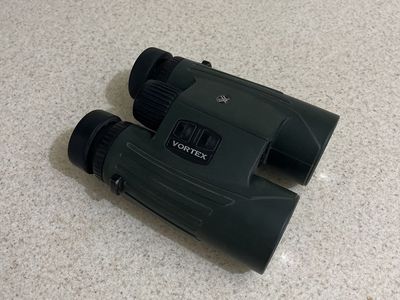 Vortex Fury 10x42 range finder binos