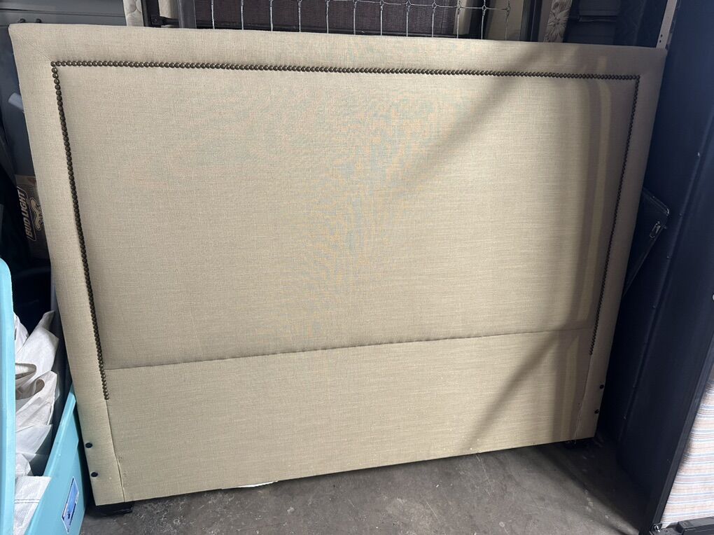 Queen Tufted Fabric Headboard