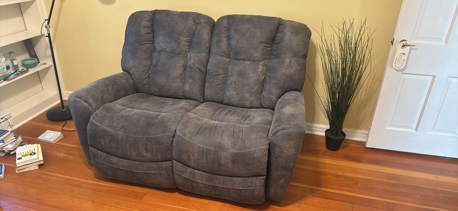 La-Z-Boy / Lazboy loveseat recliner