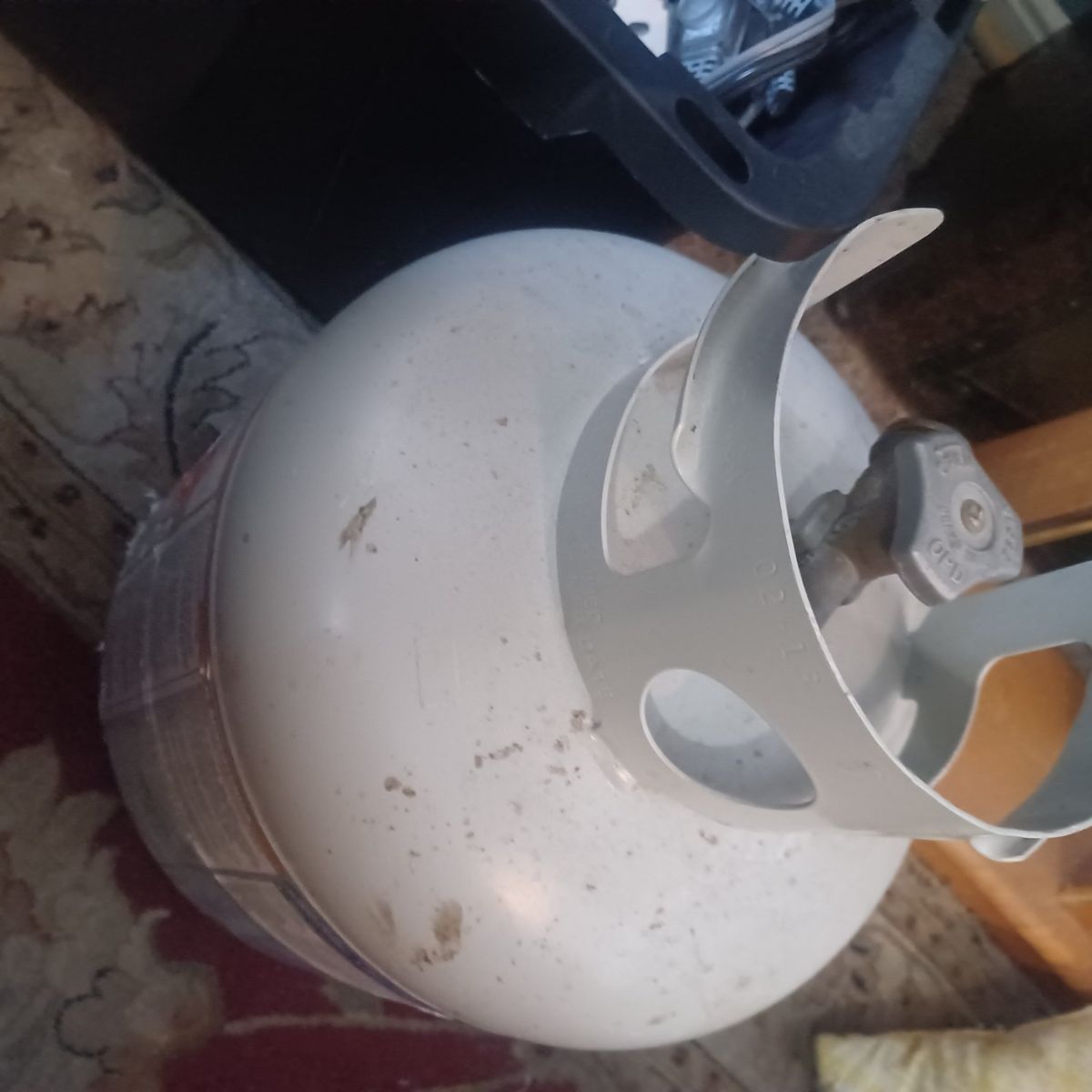 Used Propane Tank - Standard BBQ Grill Size, White, Portable