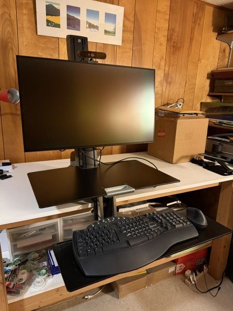 Ergotron Workfit-S Sit/Stand Desk Convertor