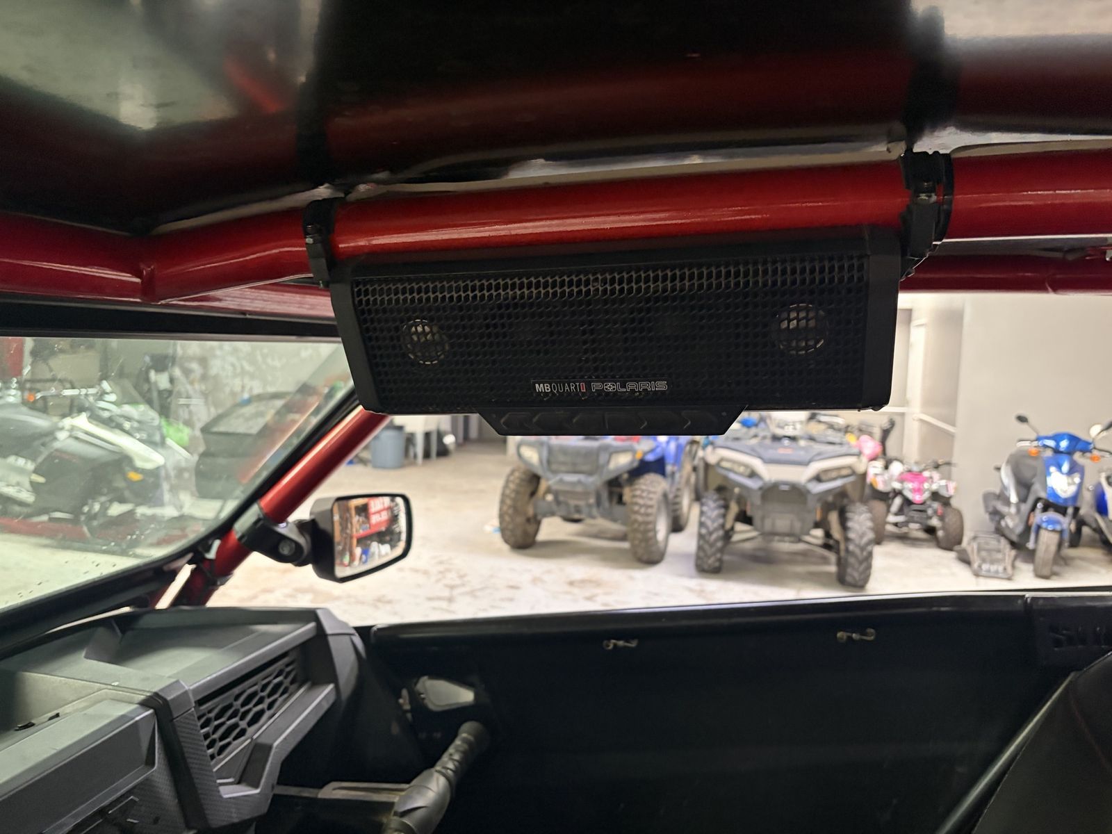 Main image 11