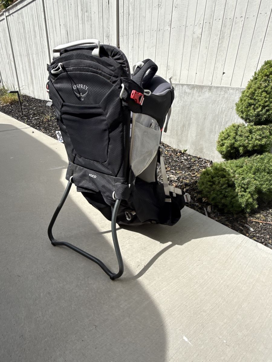 Osprey poco child carrier