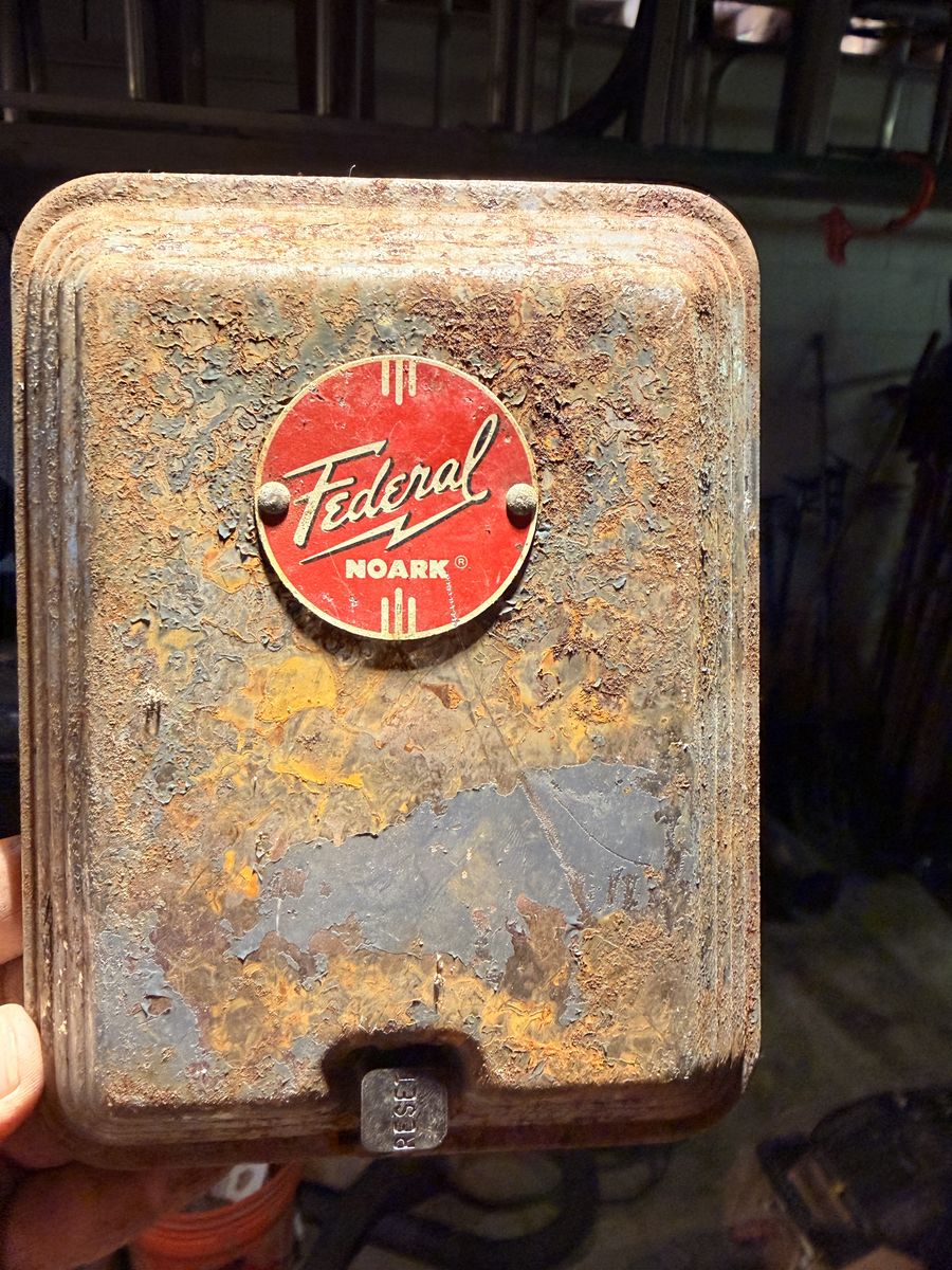 Electrical Antique Glass Breakers