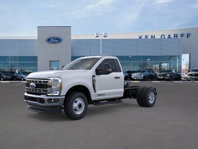 2025 Ford F-350 Super Duty XL