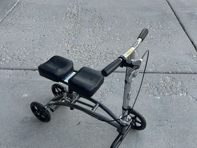 Knee Scooter
