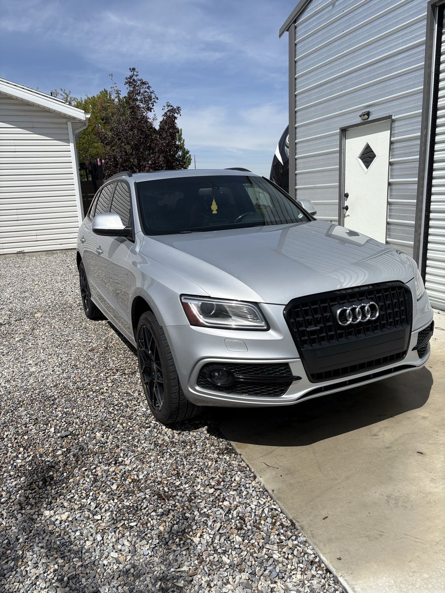 2014 AUDI Q5 3.0T quattro Prestige