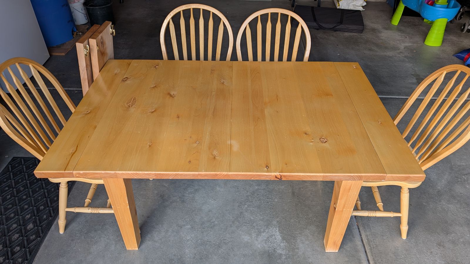 Table and chair set