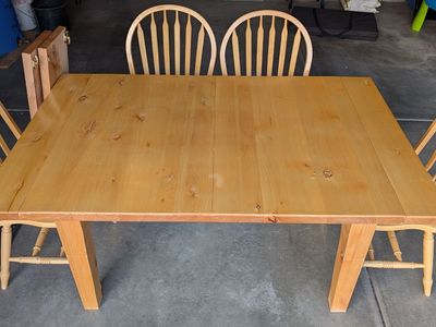 Table and chair set