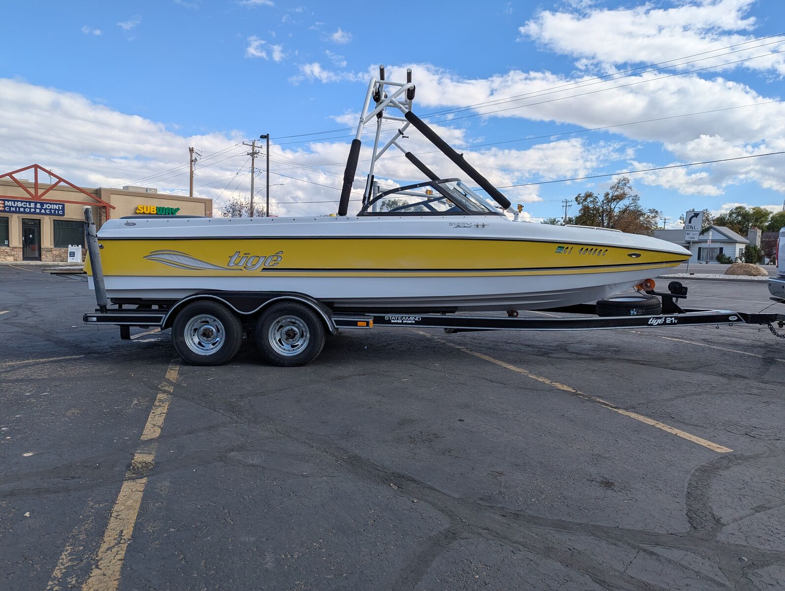Tige 21V Surf Boat Great Shape Low Hours