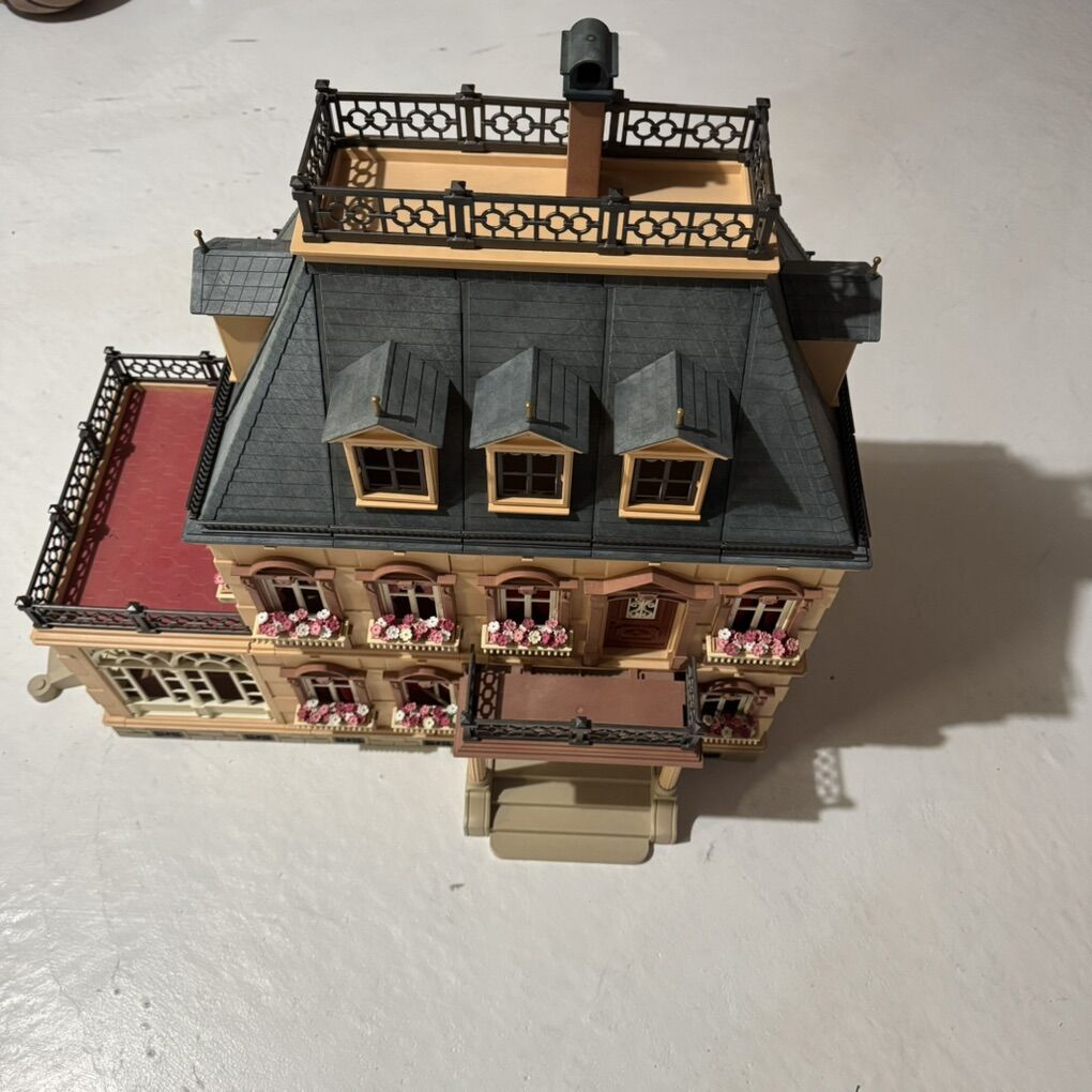 Playmobil Victorian Mansion Dollhouse 5300