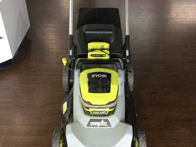 Ryobi Lawnmower. #E75012645