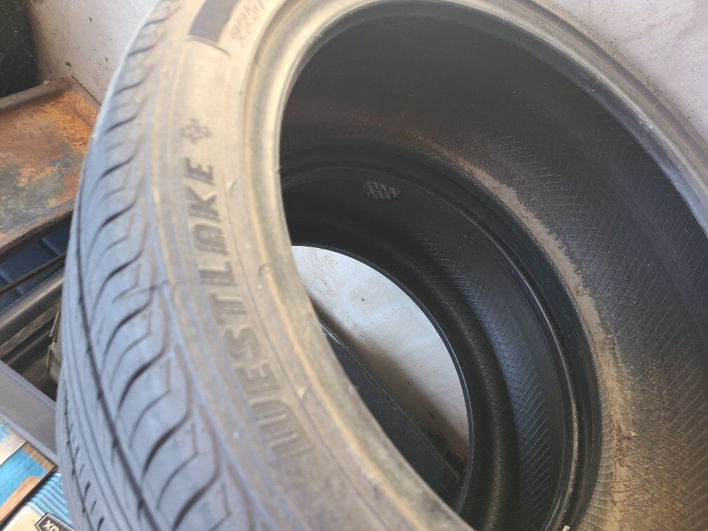 West Lake SA-07 225/45 ZR18 2 Tires