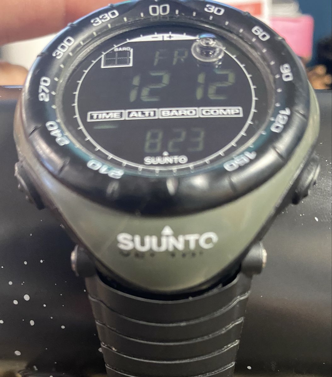Suunto Vector Outdoor Watch Altimeter Barometer Compass Digital Black/Green