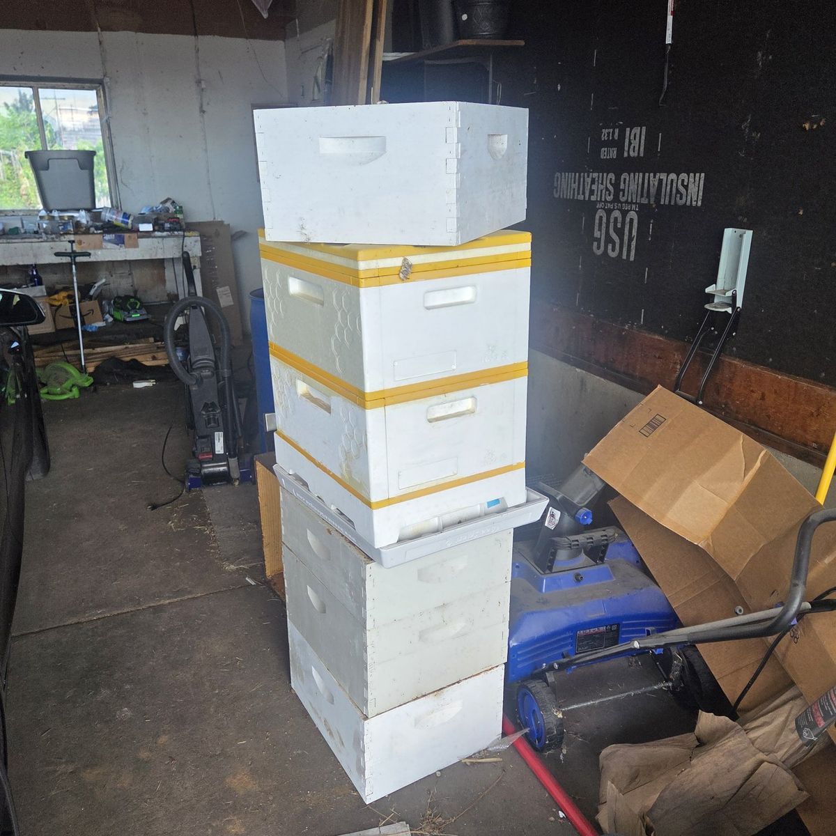 Beeboxes and equipment