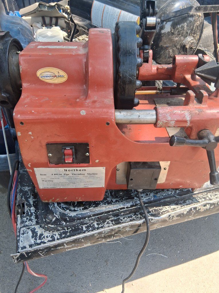 Northern #89134 Industrial Pipe Threading Machine 1/2"-2" NPT 110V 750W Single Phase