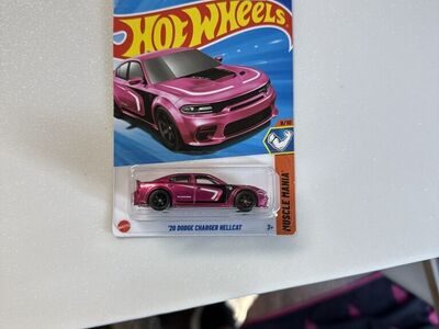 Dodge Charger Hotwheel Super Treasure Hunt
