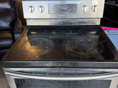 Non Working But Fixable Oven Needs To Go ASAP