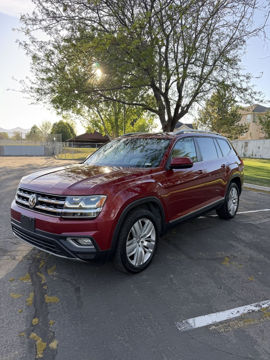 2019 Volkswagen Atlas 3.6L V6 SEL Premium