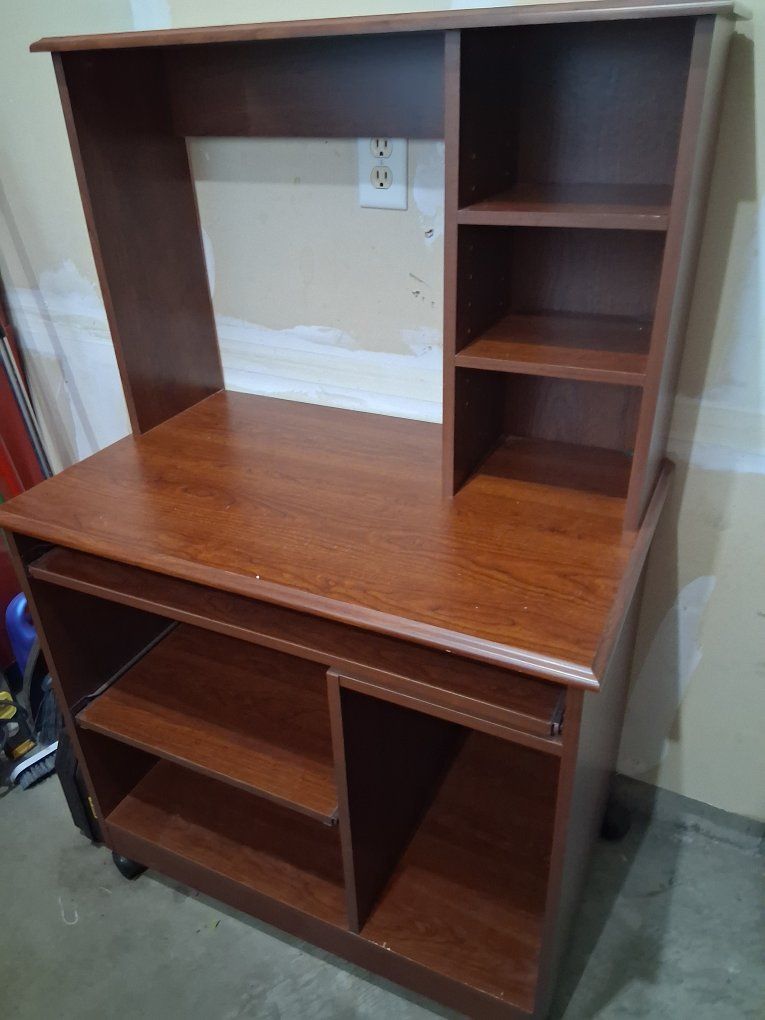 Compact Wood Computer Desk with Keyboard Tray & Shelves - Ideal for Small Spaces