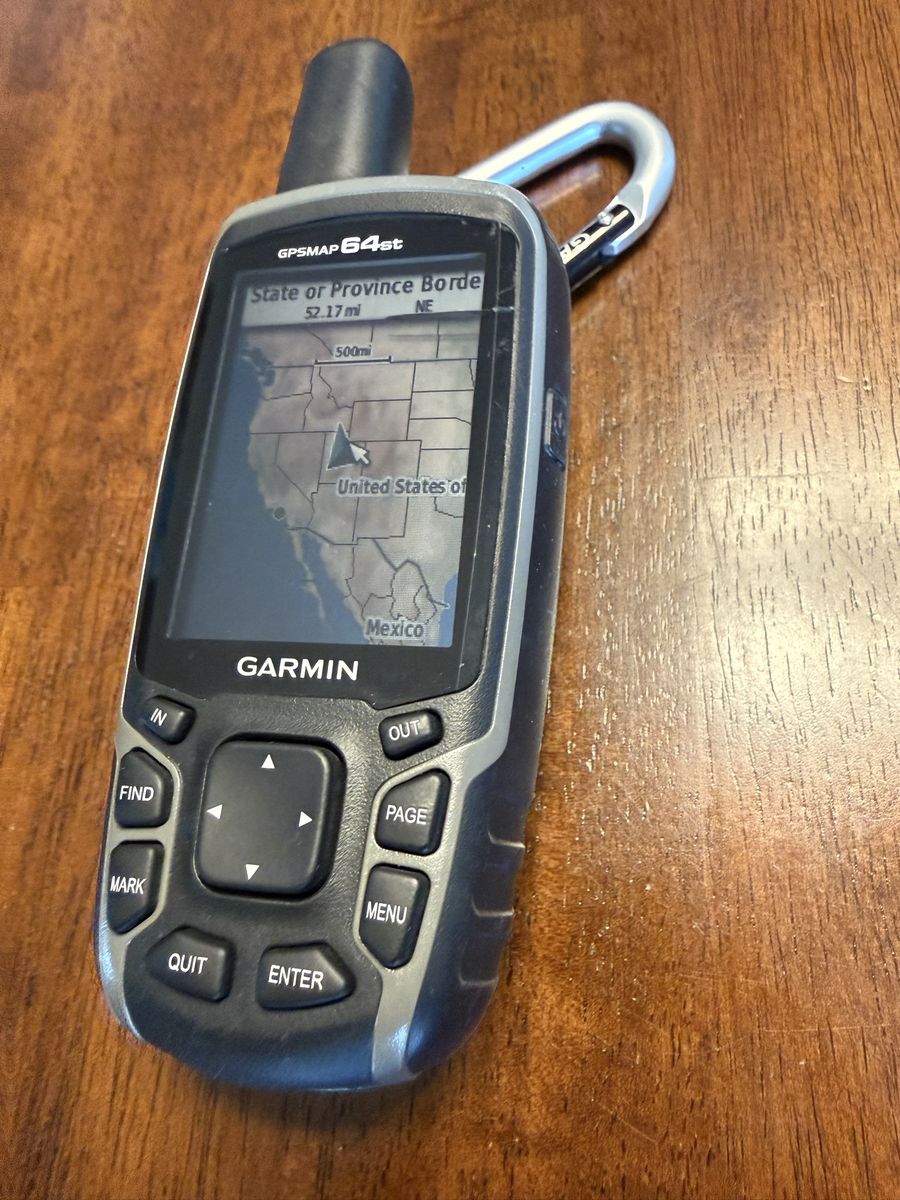 Garmin GPSMAP 64st Handheld GPS with TOPO Maps & GLONASS Support