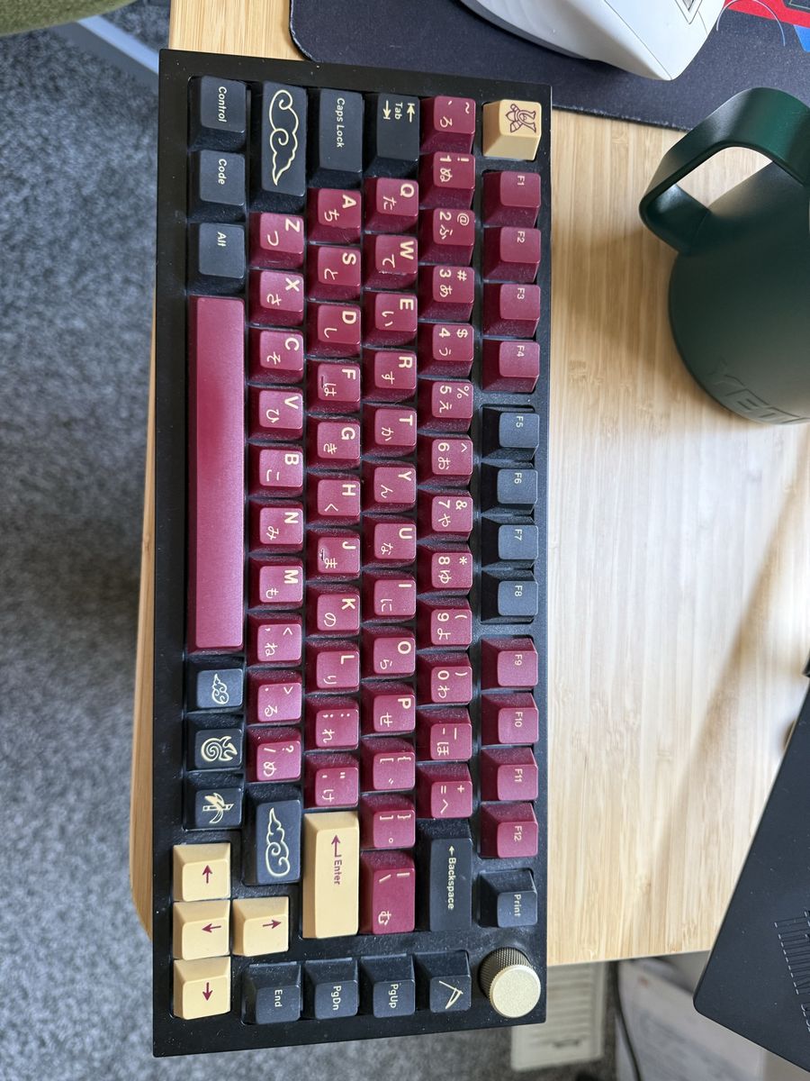 Glorious GMMK 75 Custom w/ GMK Red Samurai
