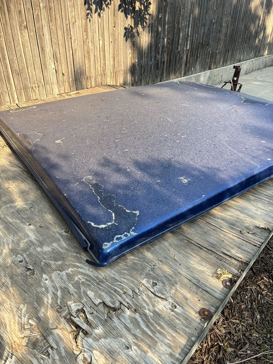 Century Blue Truck Topper/Camper Shell - 6.5 ft Bed