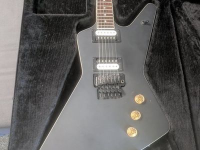 Dean Z Series Electric Guitar in Matte Black case not included.