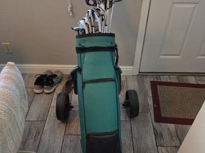 GOLF CLUBS/ BAG/ CART