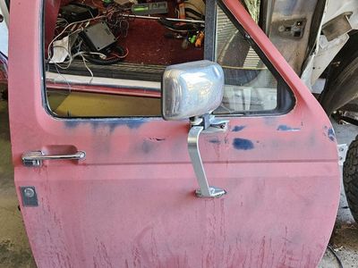 1992 F350 doors, seat, fenders and 10 1/4rear axle- 4.10