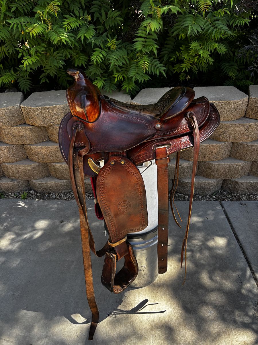 Colorado Saddlery Saddle