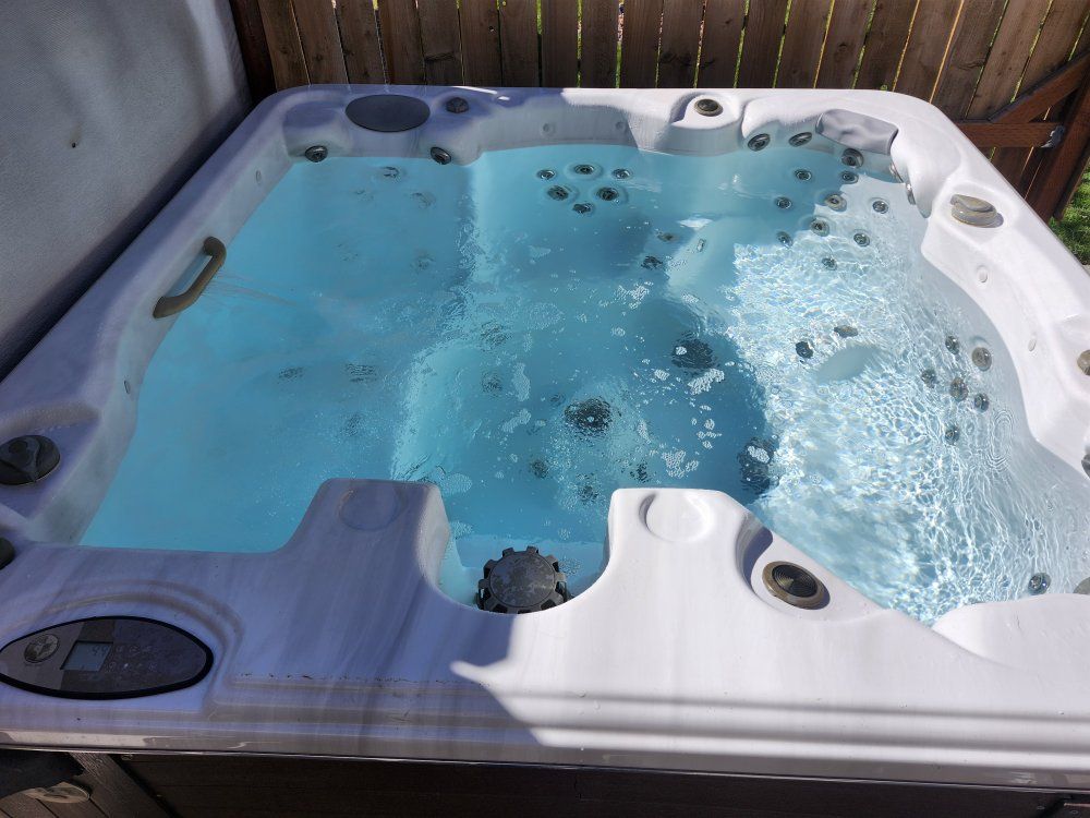 Arctic Spas Coyote Spa