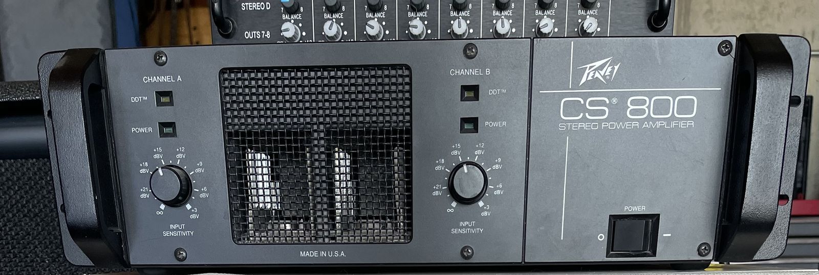 Peavey CS 800 Stereo Power Amplifier