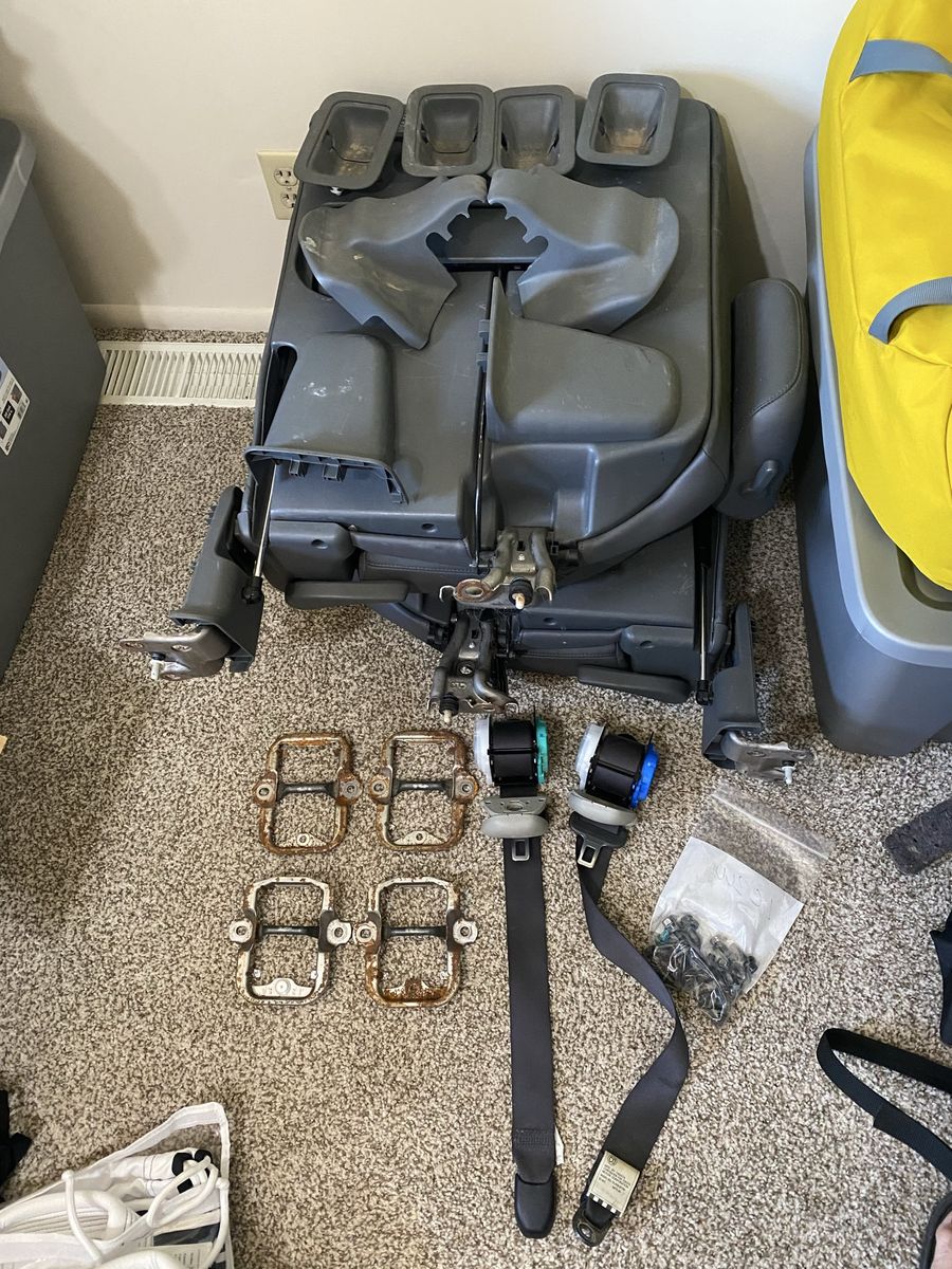 Land Cruiser 200 Series 3rd Row Seats