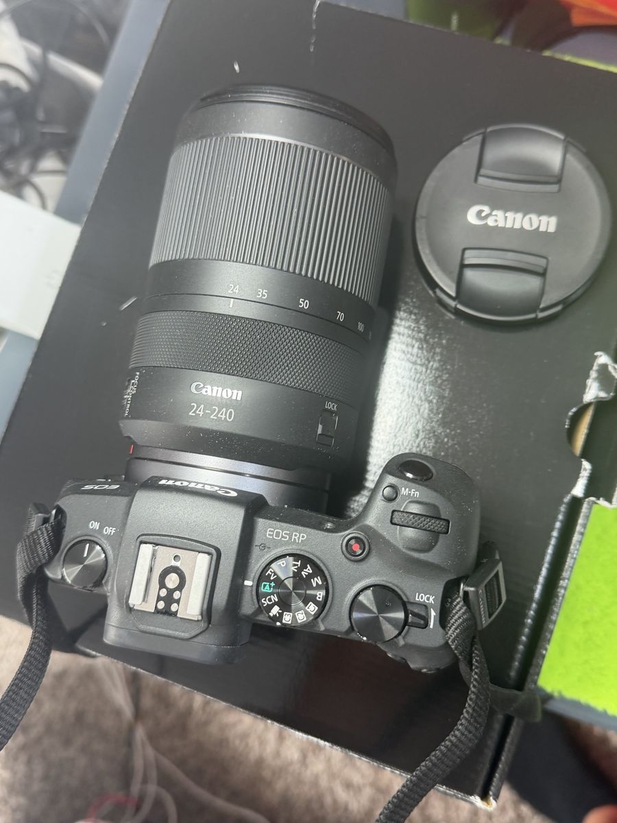 Canon rp, rf24-240
