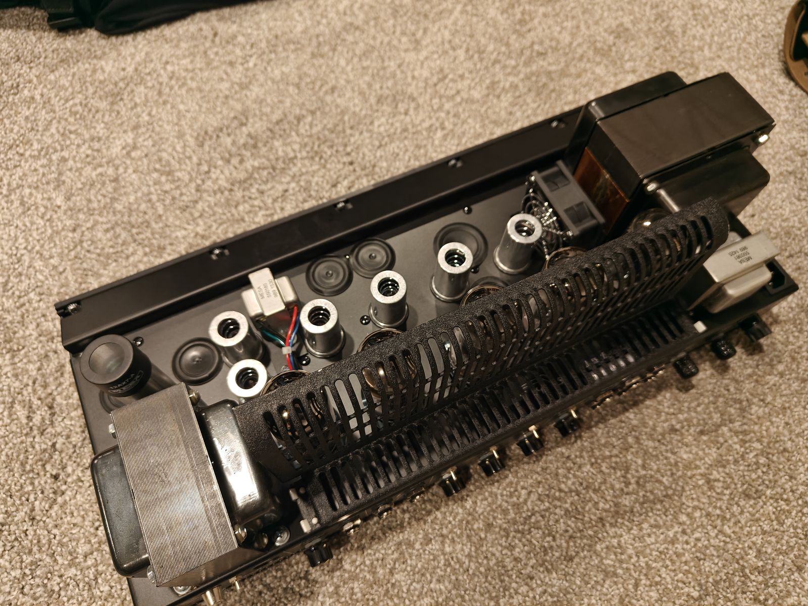 Main image 4