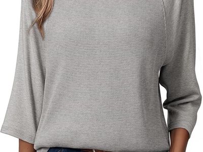 XL Women's Gray Waffle Knit Round Neck 3/4 Sleeve Top (New)