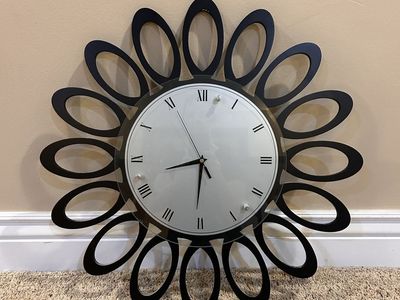 Cute, Modern Black Flower Clock