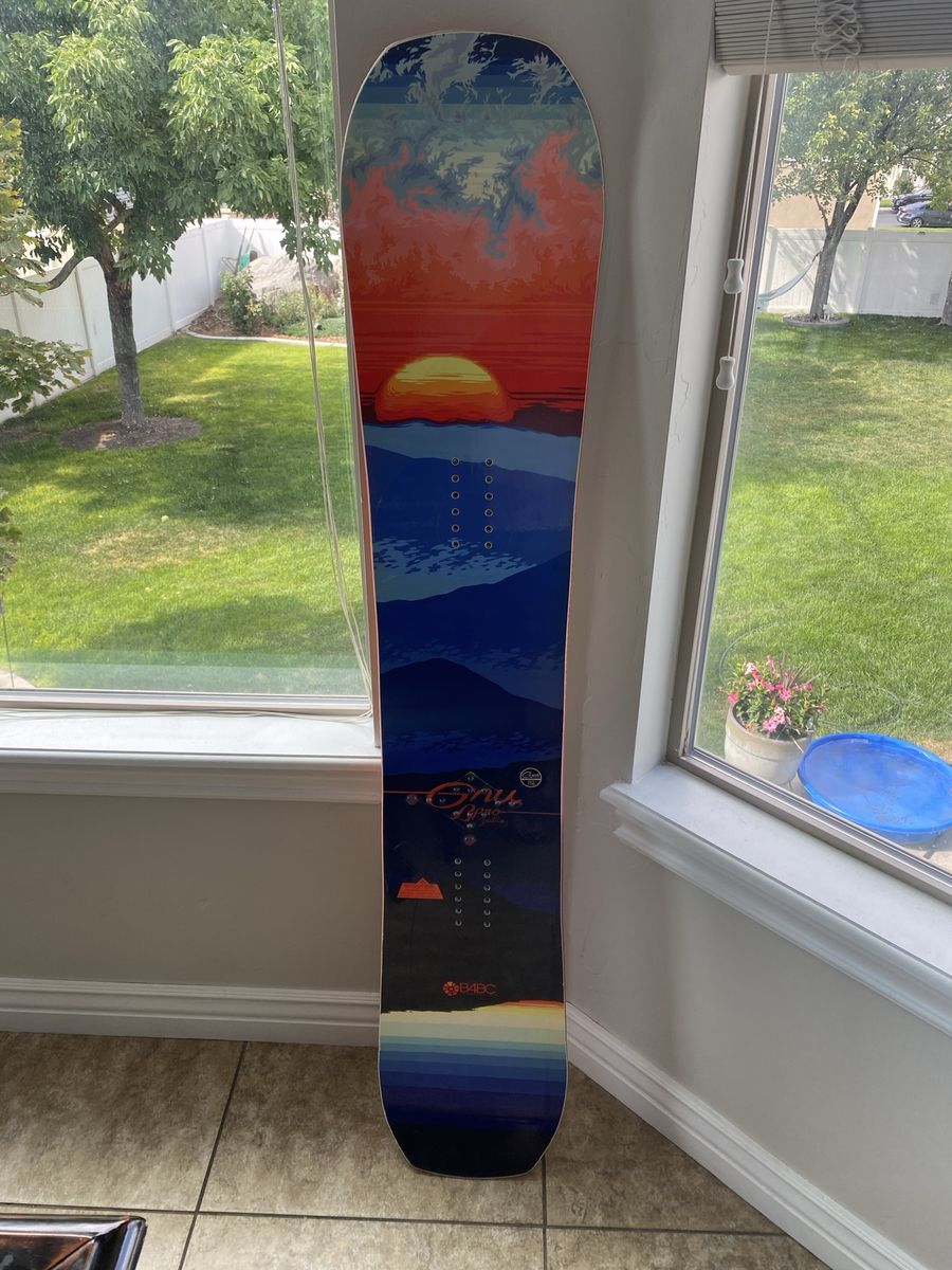 GNU B-pro snowboard with Union bindings . Christy Barrett signature board.
