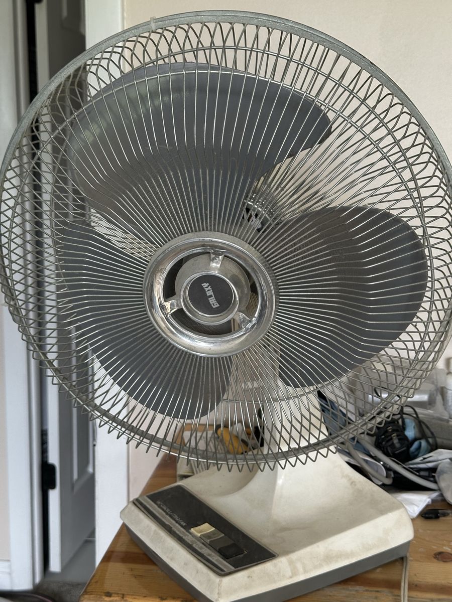 Galaxy Oscillating Table Fan - White/Silver, Fully Functional