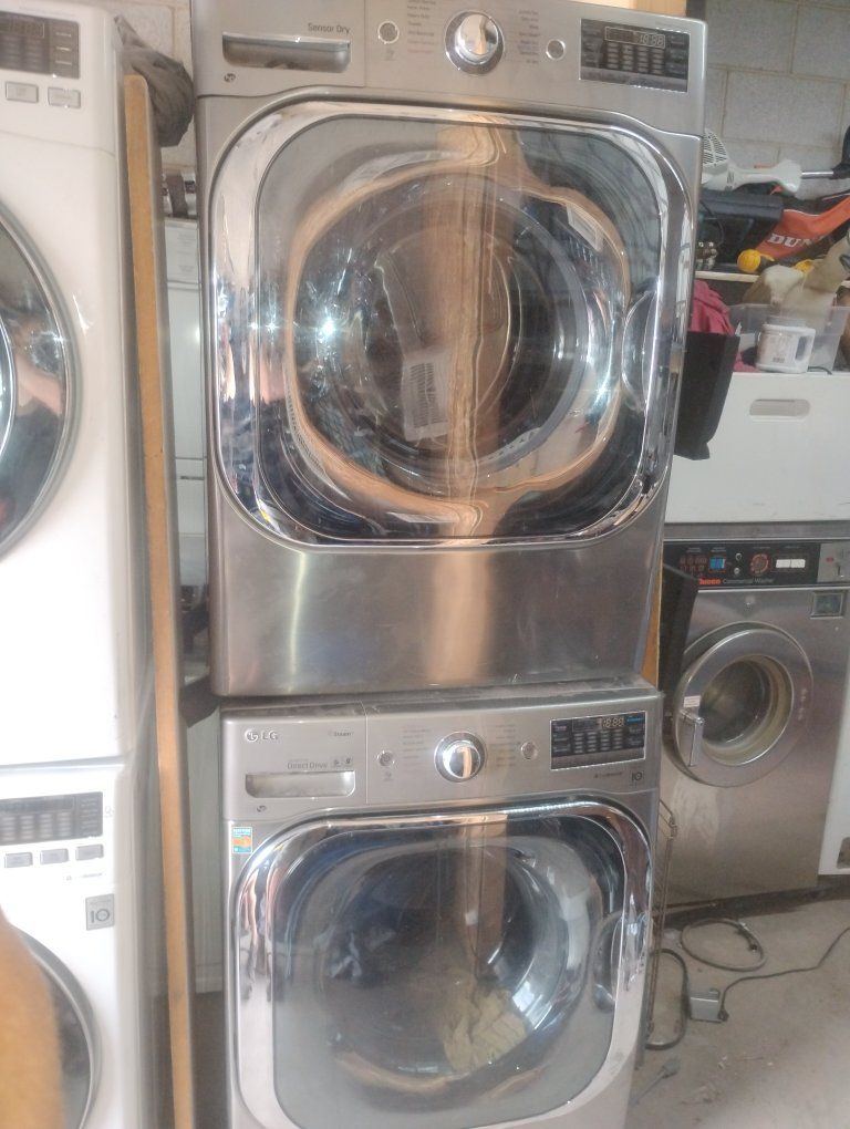 LG jumbo washer and dryer set