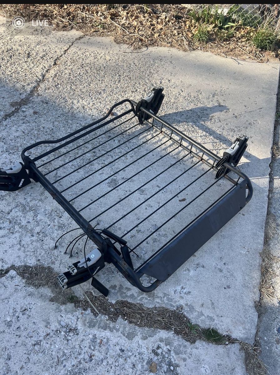 Roof Rack Cargo Basket with side snowboard rack