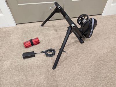 Saris M2 Smart Bike Trainer
