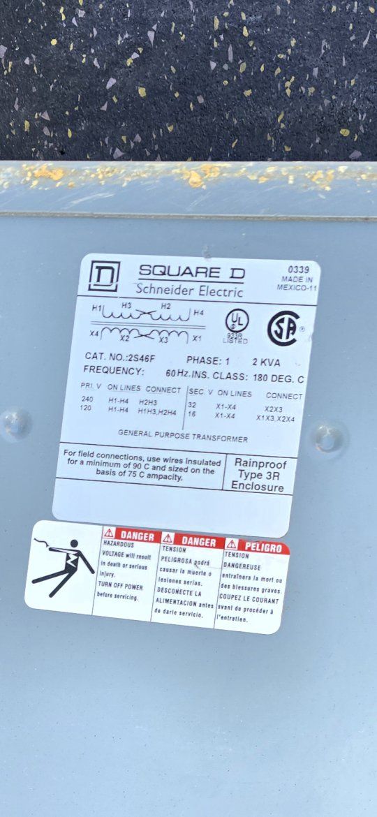 Buck booster. Square D Schneider Electric 2S46F 2 KVA General Purpose Transformer