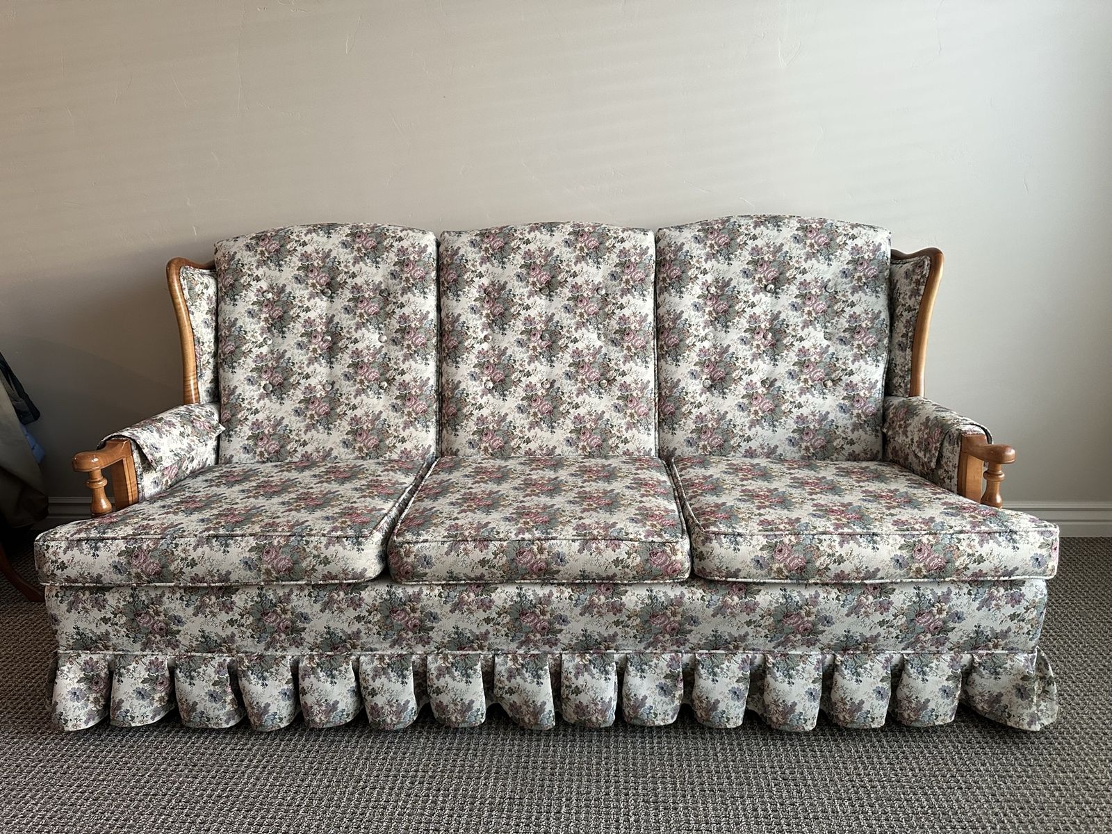 High Quality Couch