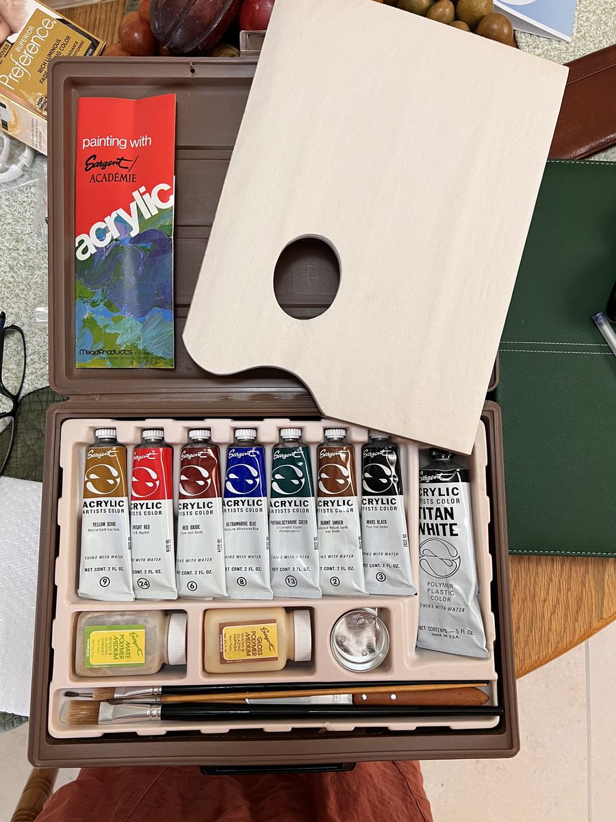 Absolutely amazing vintage acrylic paint set. Unused.