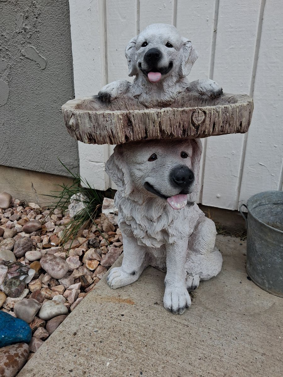 22×12 Ceramic Golden Retriever bird bath