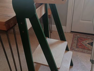 Toddler learning tower