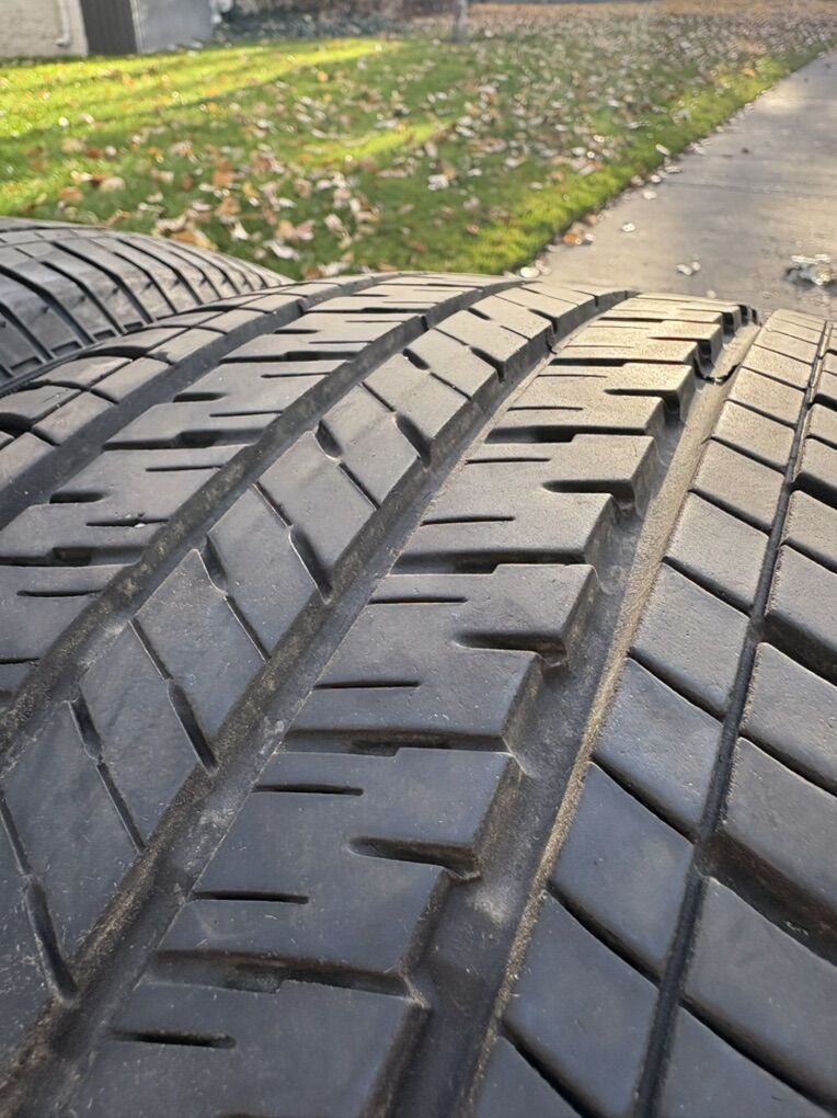 02 Tires225/60R18