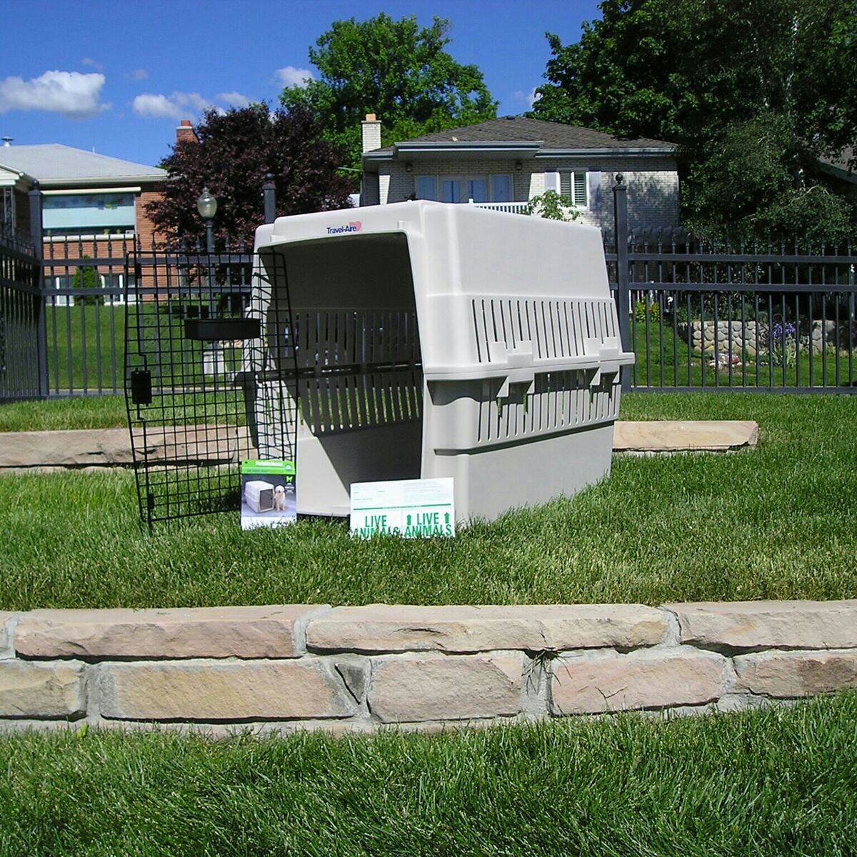 Dog Crate (NEW with Tags) Disease Free